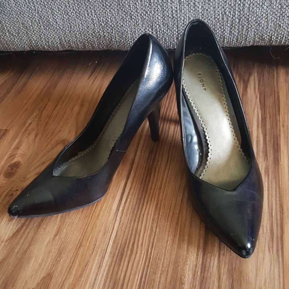Fioni Black Stilettos